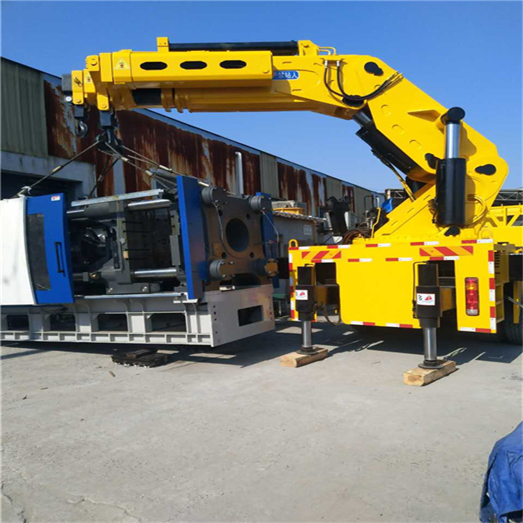 厦门湖里 大吨位折臂吊出租费用解析：一小时租赁多少钱