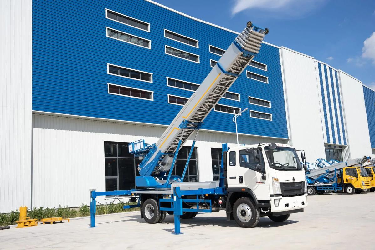 厦门湖里小型云梯车上料车租赁多少钱