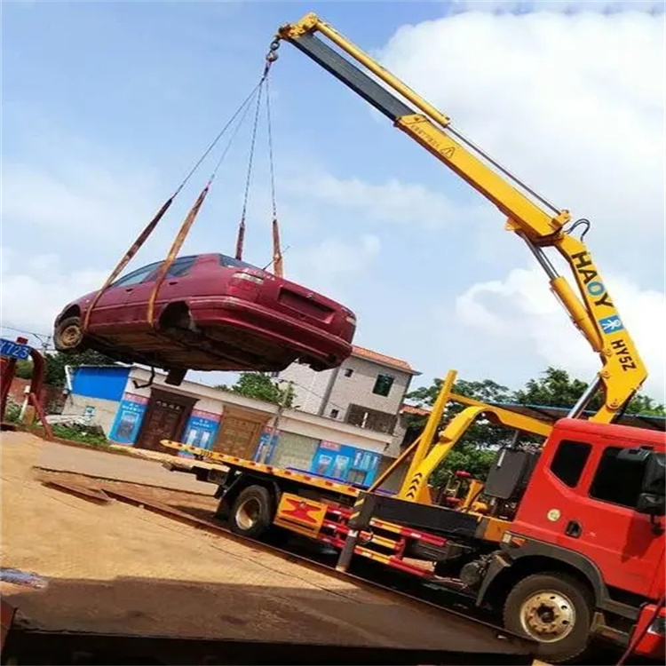 厦门湖里吊车救援小汽车怎么吊