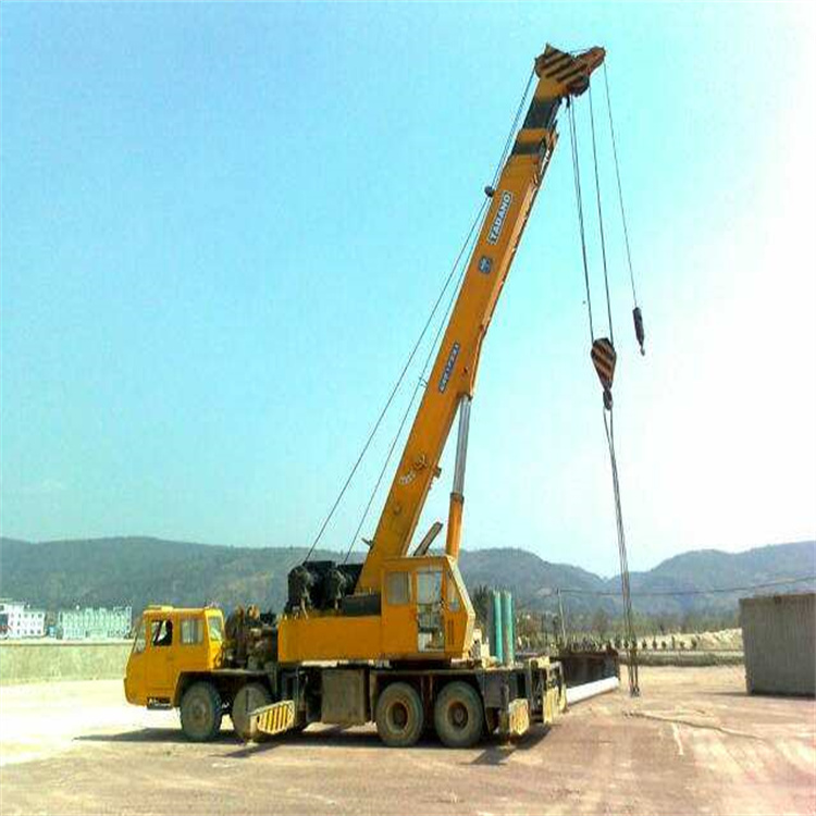 厦门湖里小型吊车出租价格是多少